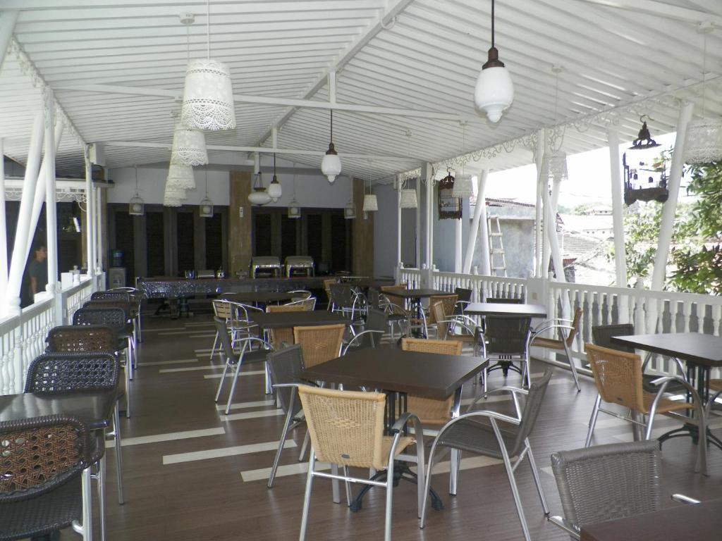 The Victoria Guesthouse Bandung Eksteriør billede
